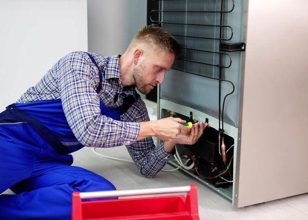 Refrigerator Repair in Fall River